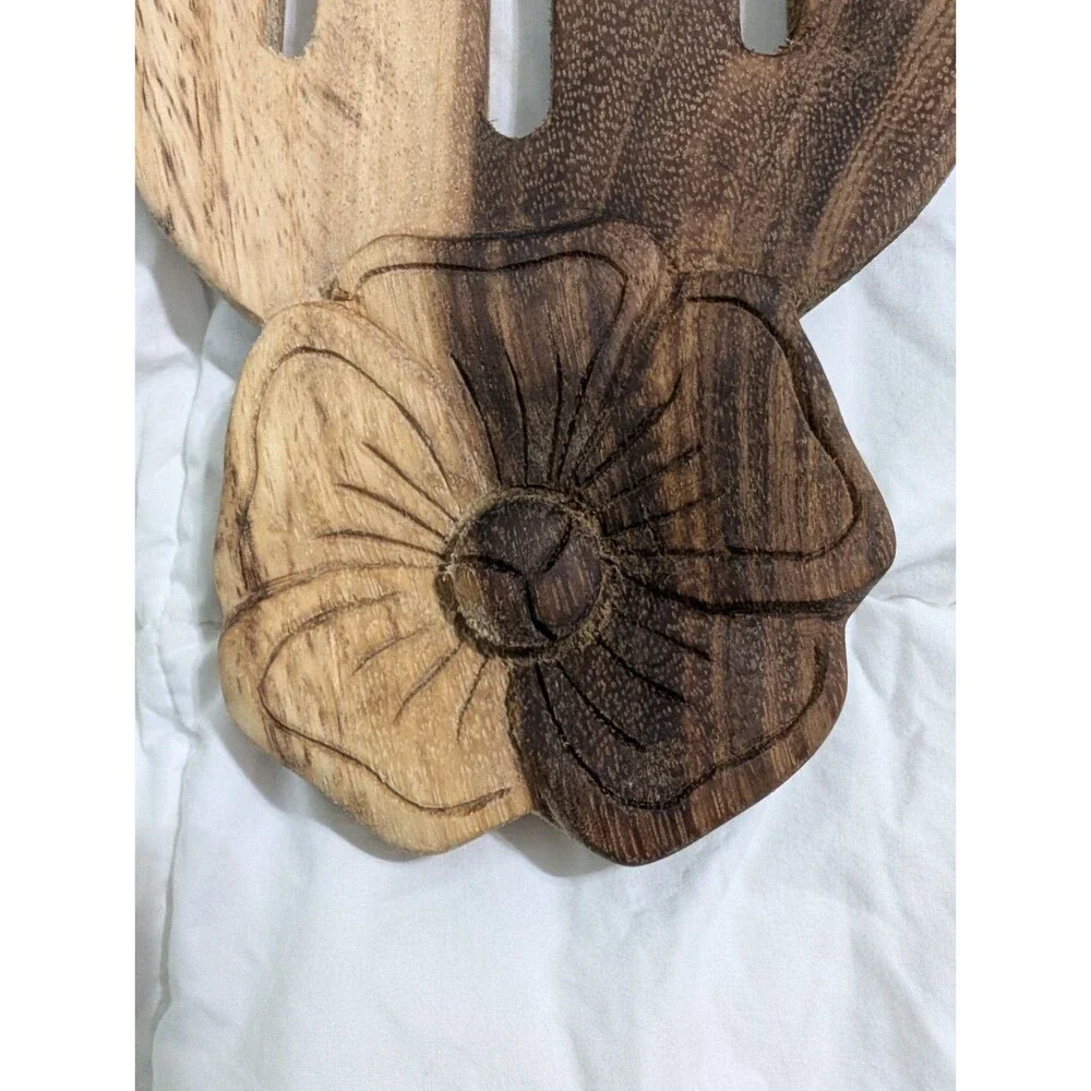 Wooden Salad Serving Hands 9